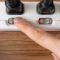 Elektrosmog und seine Auswirkungen auf den Energiefluss im Wohnraum