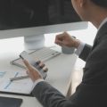 Feng Shui und Homeoffice: Raumaufteilung und Möbelplatzierung für optimale Energie