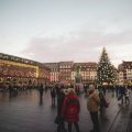 Der Einfluss deutscher Feste (Ostern, Weihnachten, Oktoberfest) auf das saisonale Feng Shui